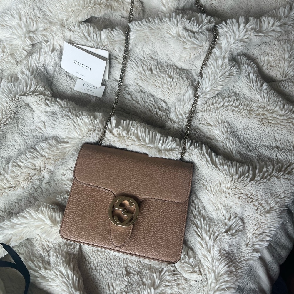 Gucci Interlocking Medium Light Pink Calfskin Sho… - image 2